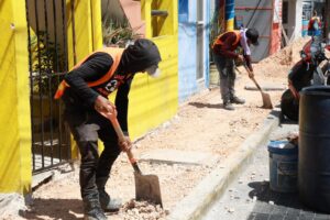 Atenea supervisa avance de la rehabilitación de la avenida Jesús Martínez Ross